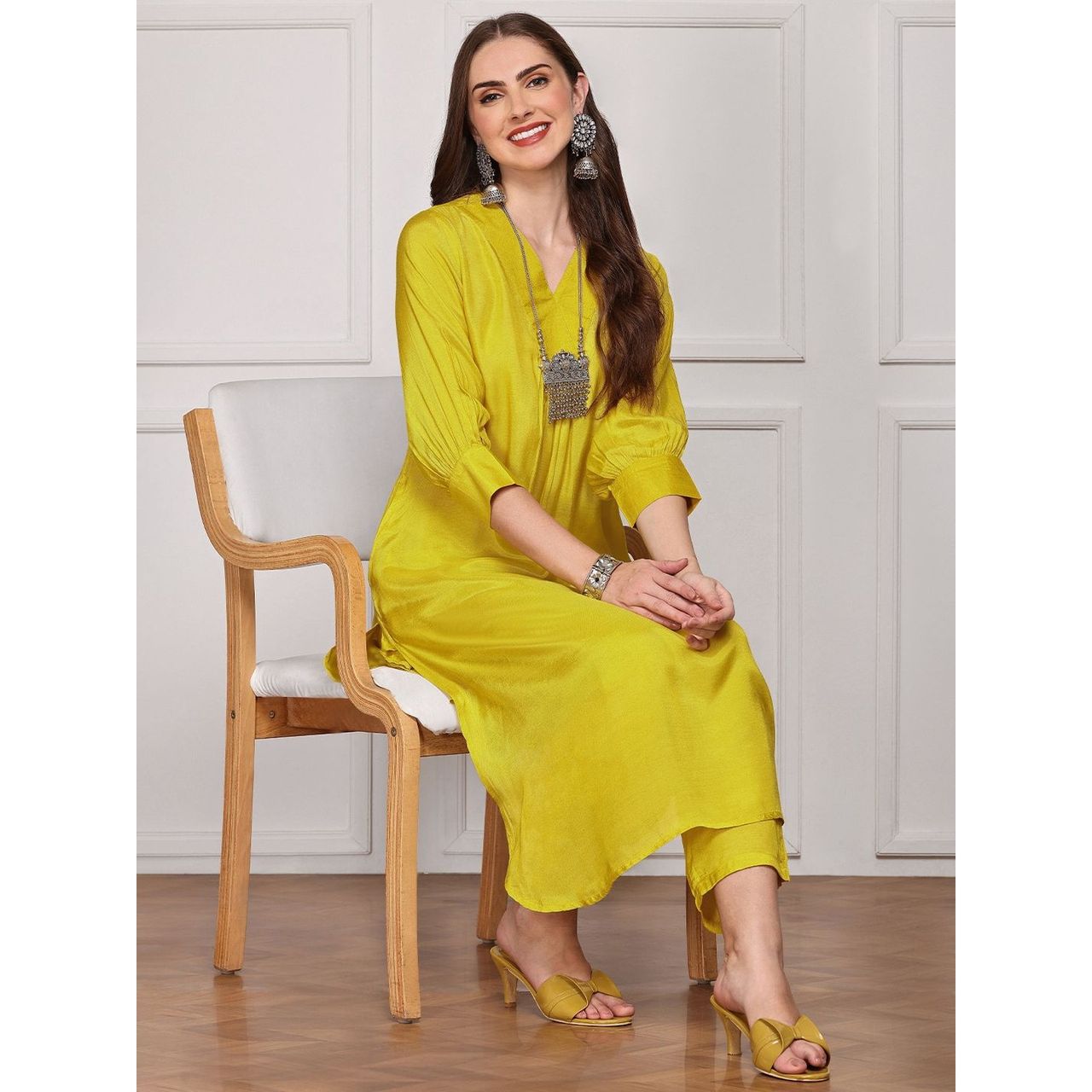Ishin Women's Kurta Set Viscose Shantoon with Bottom | Yellow - M