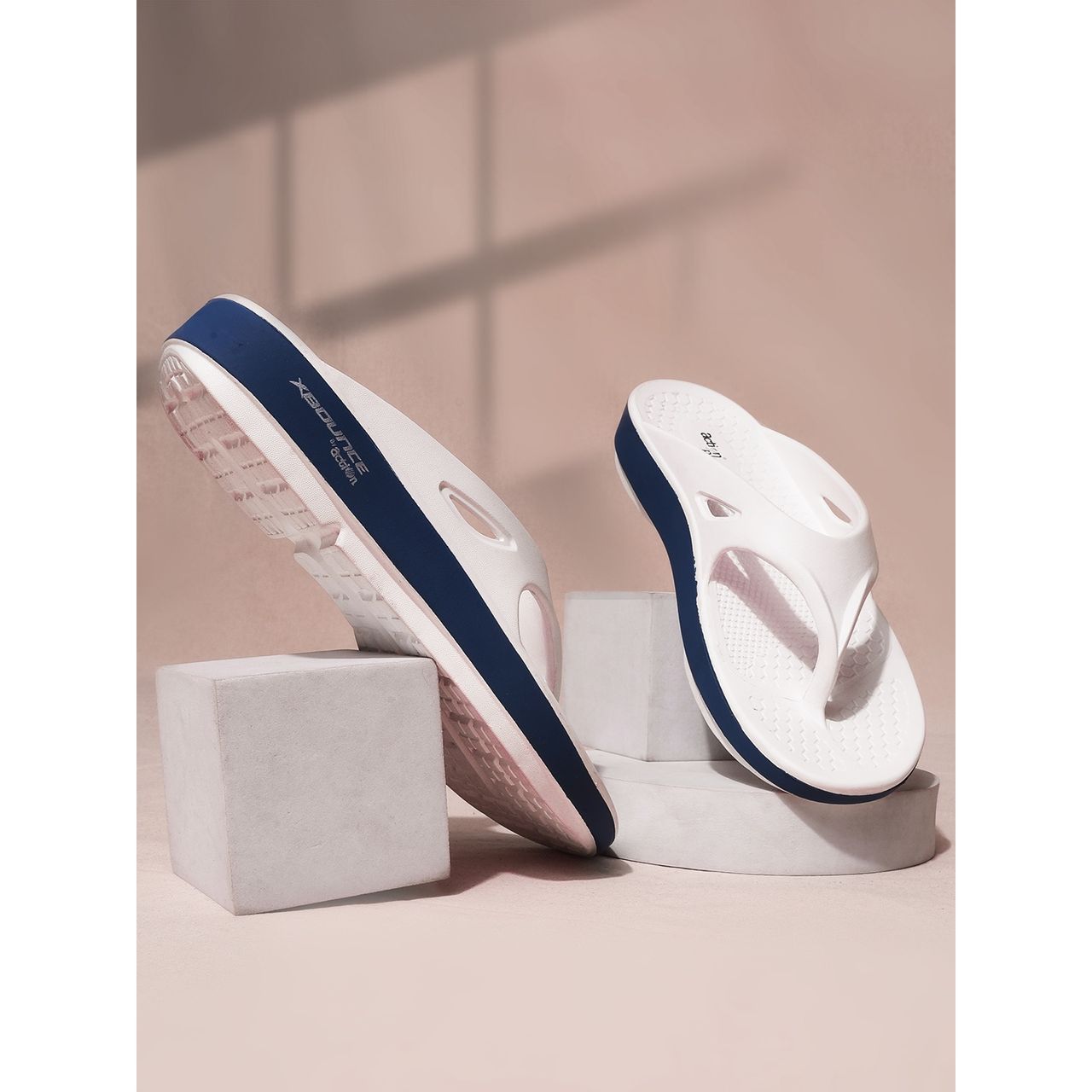 Action Eva Flotter Mens Eva Slippers | Uk | 10 | White