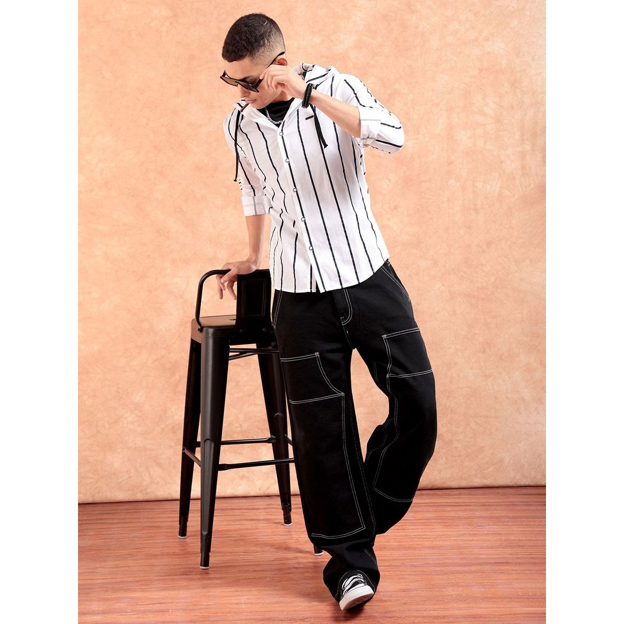 The Indian Garage Co Men's Slim Fit Vertical Striped Casual Shirt | White - L