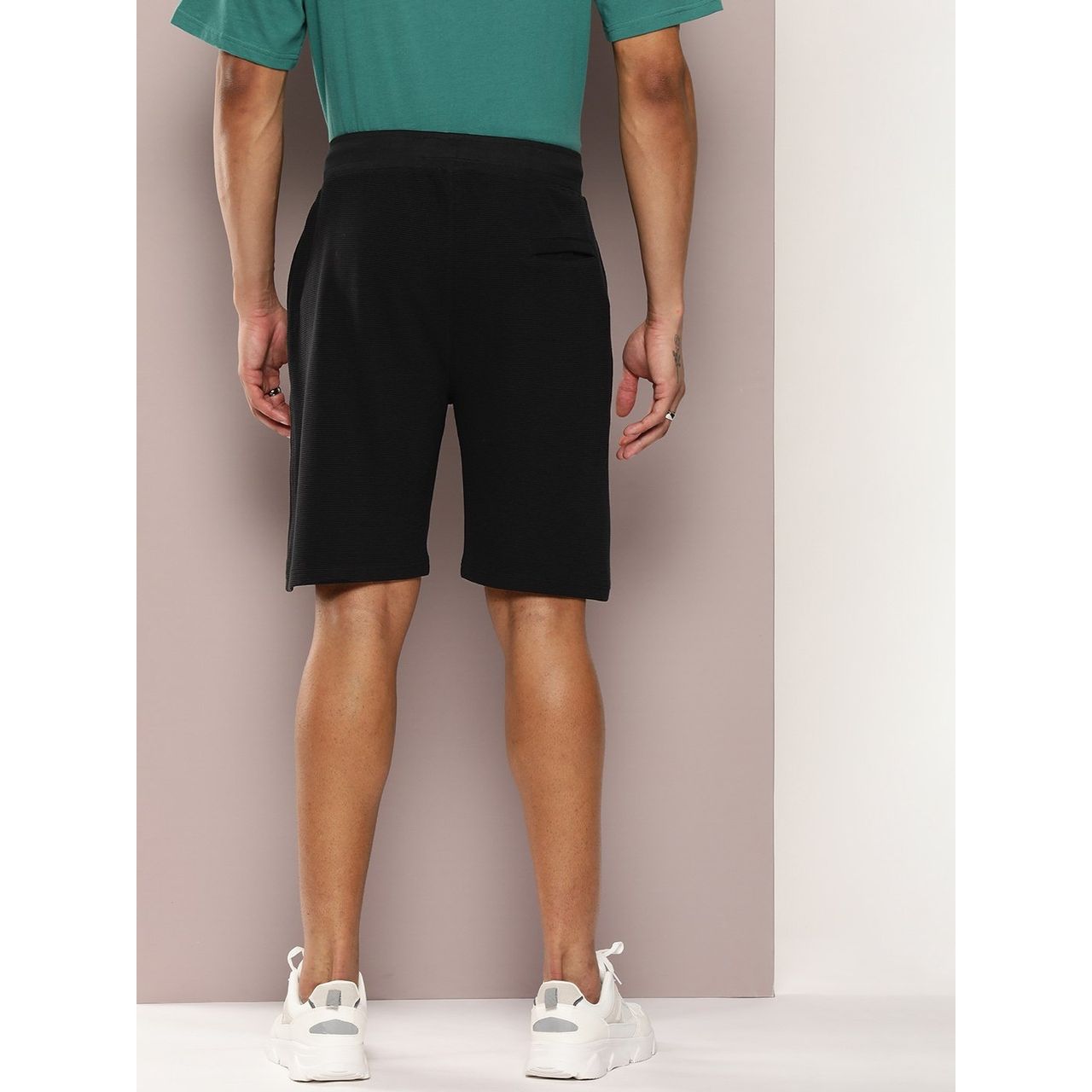 Dillinger Men's Solid Regular Shorts | Black - L