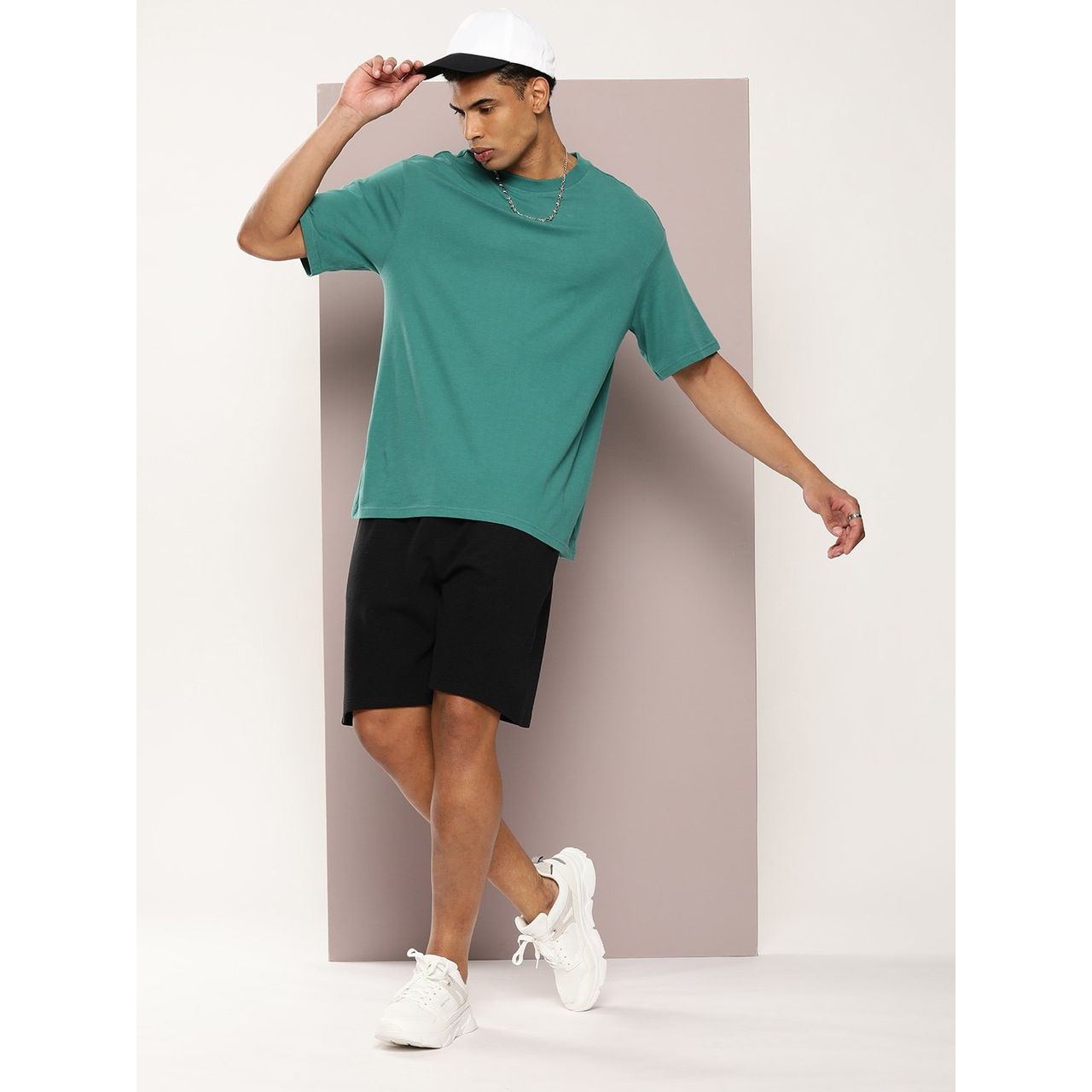 Dillinger Men's Solid Regular Shorts | Black - L