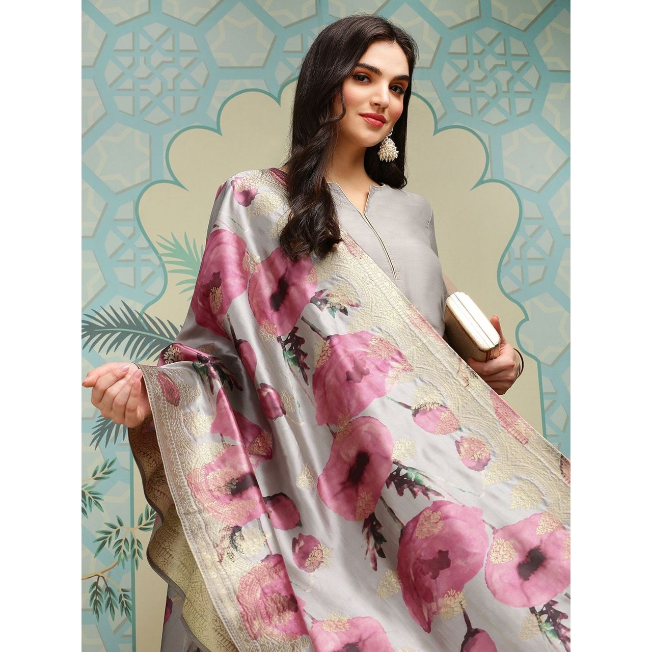 Ishin Women Kurta Set with Dupatta | INWSDS24400 | Grey - M