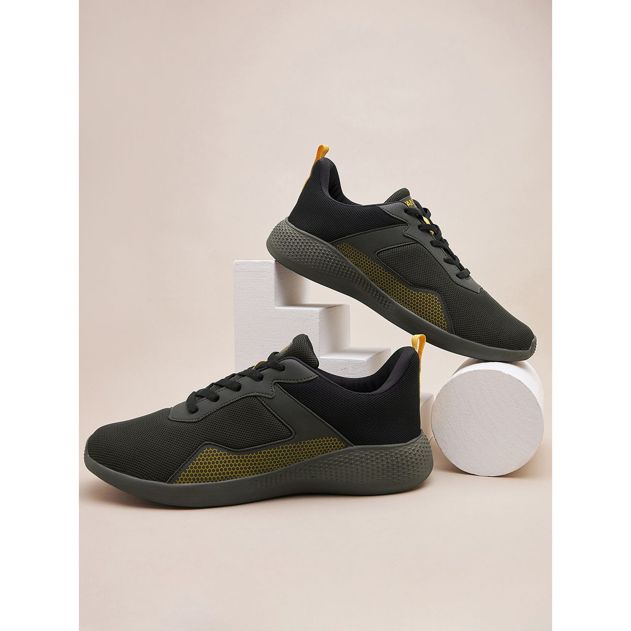 Avant Men's Glide Walking Shoes | Olive | UK 9