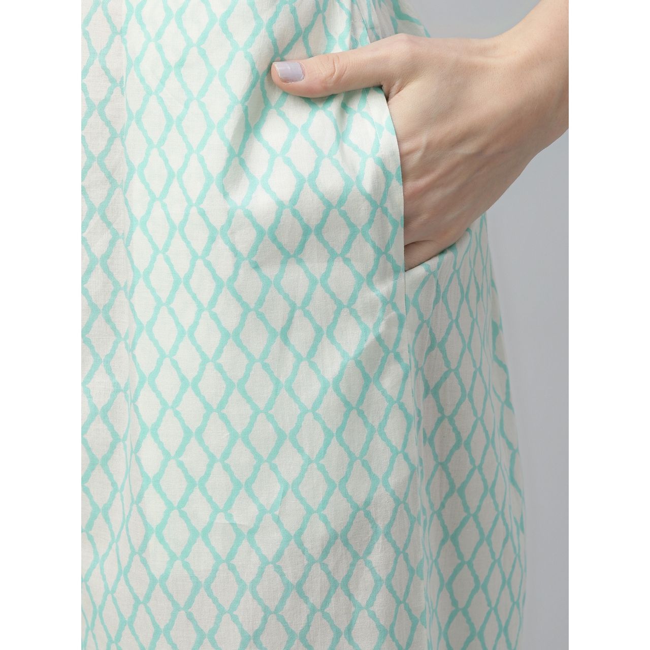 Libas Women's Green Printed Cotton Straight Suit With Dupatta | S