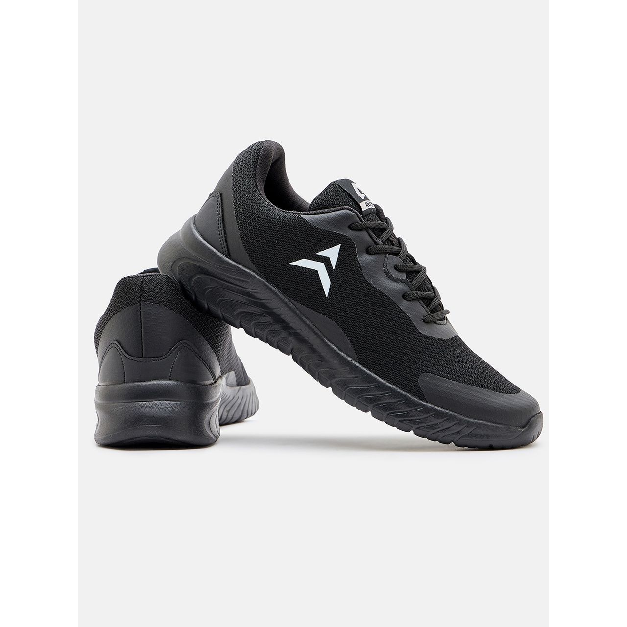 Avant Men's Trigger Walking Shoes | Black | UK 10