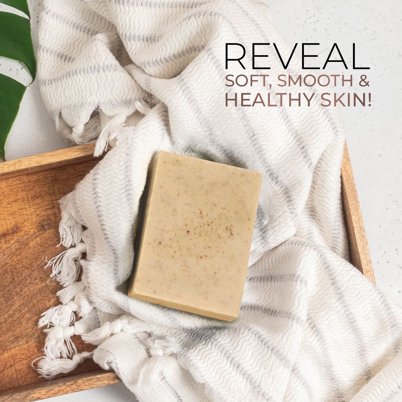 Just Herbs Hydrating Bathing Bar: Sandalwood & Turmeric For Deep Nourishment & Moisturization 