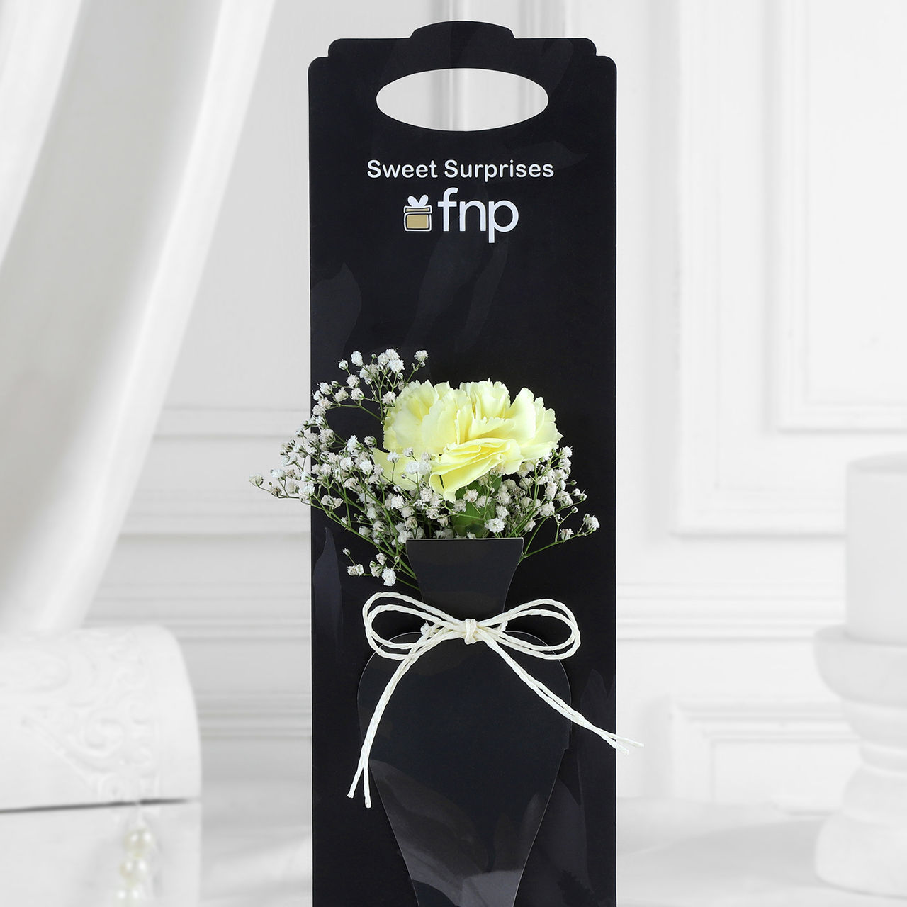 FNP Single Carnation Bouquet