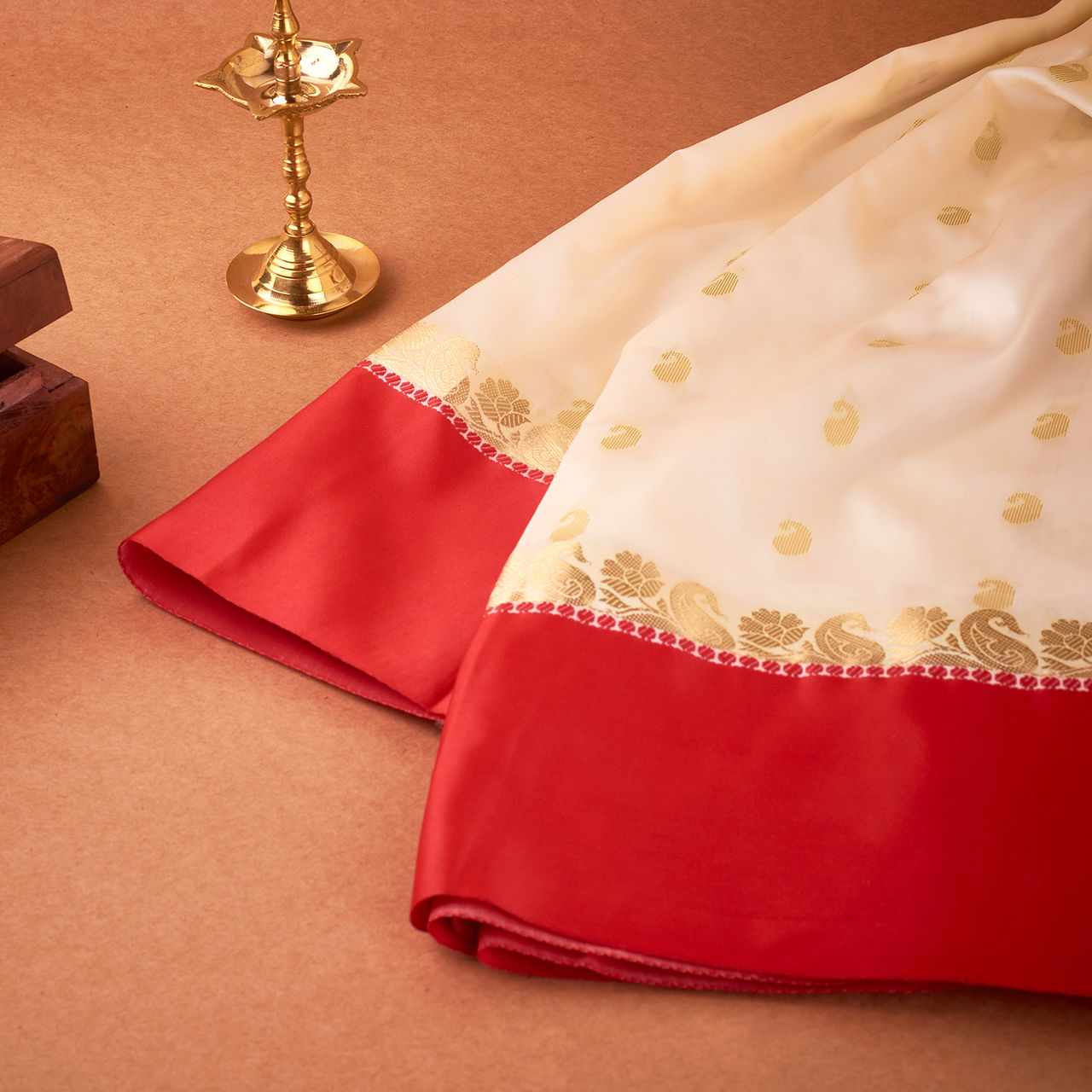India Silk Emporium Banarasi Silk Saree | White With Red Border - Style 1