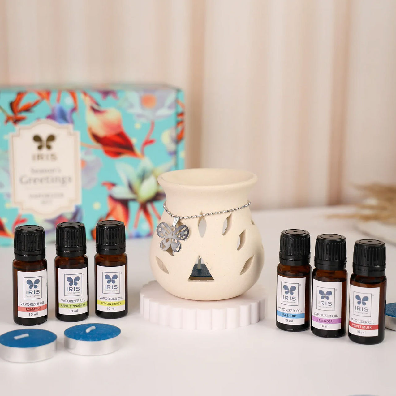 IRIS Fragrance Vaporizer Giftpack With 6 Assorted Oils And Tealights