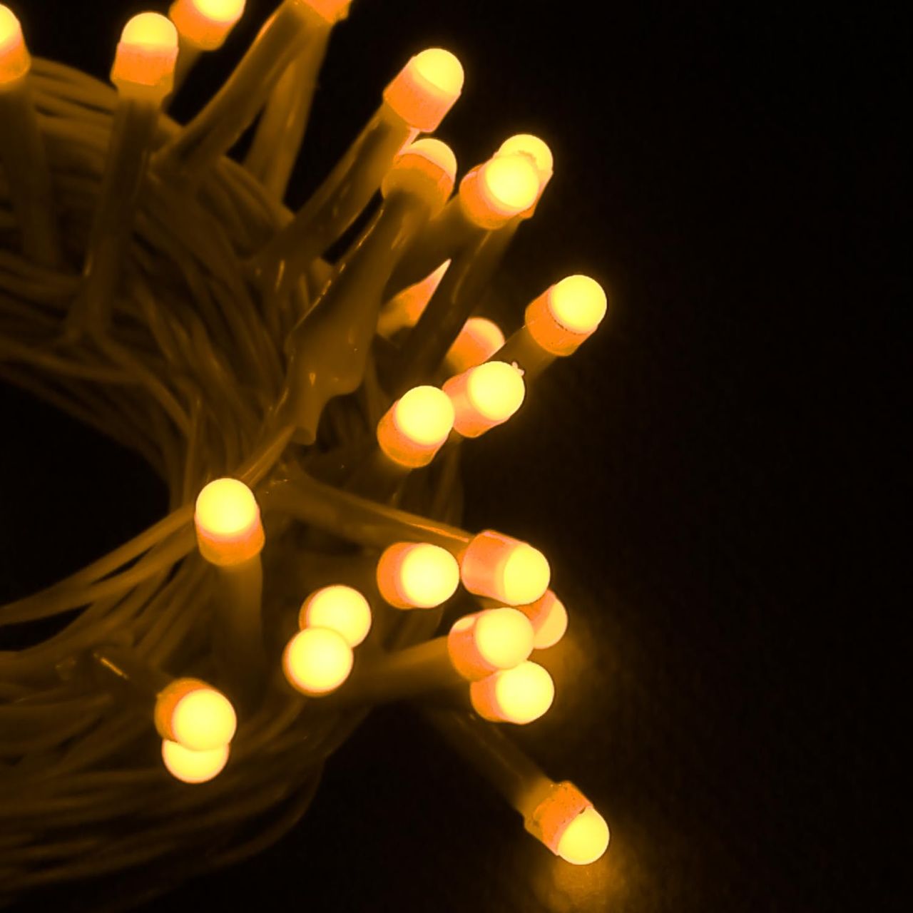 Lexton 36 Feet Long 40 LED Power Pixel Serial String/Fairy Light |Plug Sourced Pack of 1 Warm White