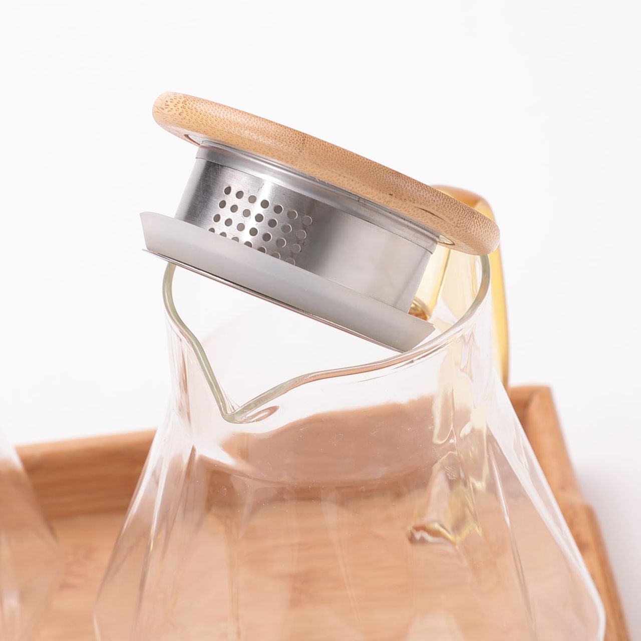 Umai Borosilicate Glass Water Jug With Lid (2000 ml), 4 Cups (340 ml) & Tray | Glass Jug For Water