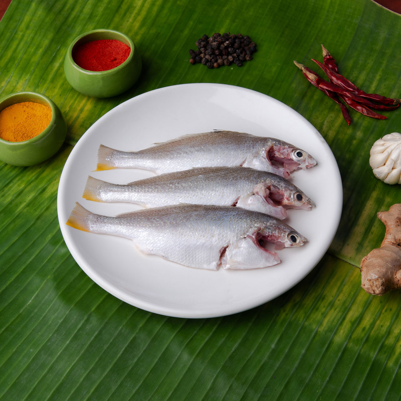 Relish Bhola small whole and cleaned
