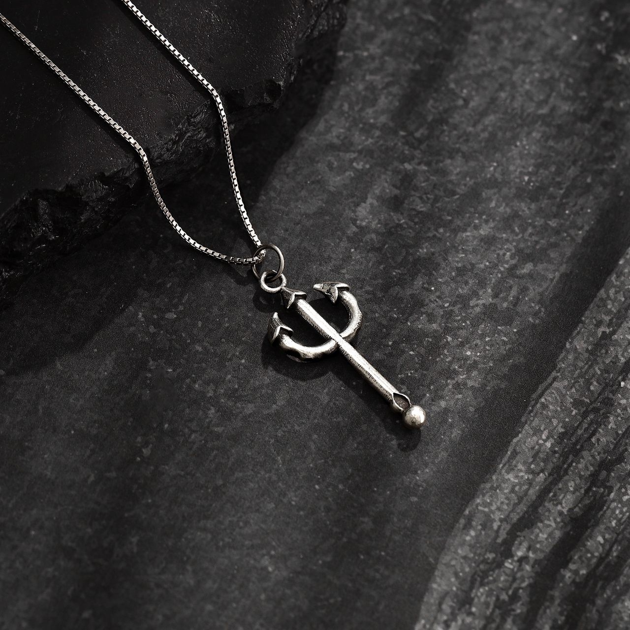 Giva Oxidised Silver Trident Pendant With Box Chain For Him