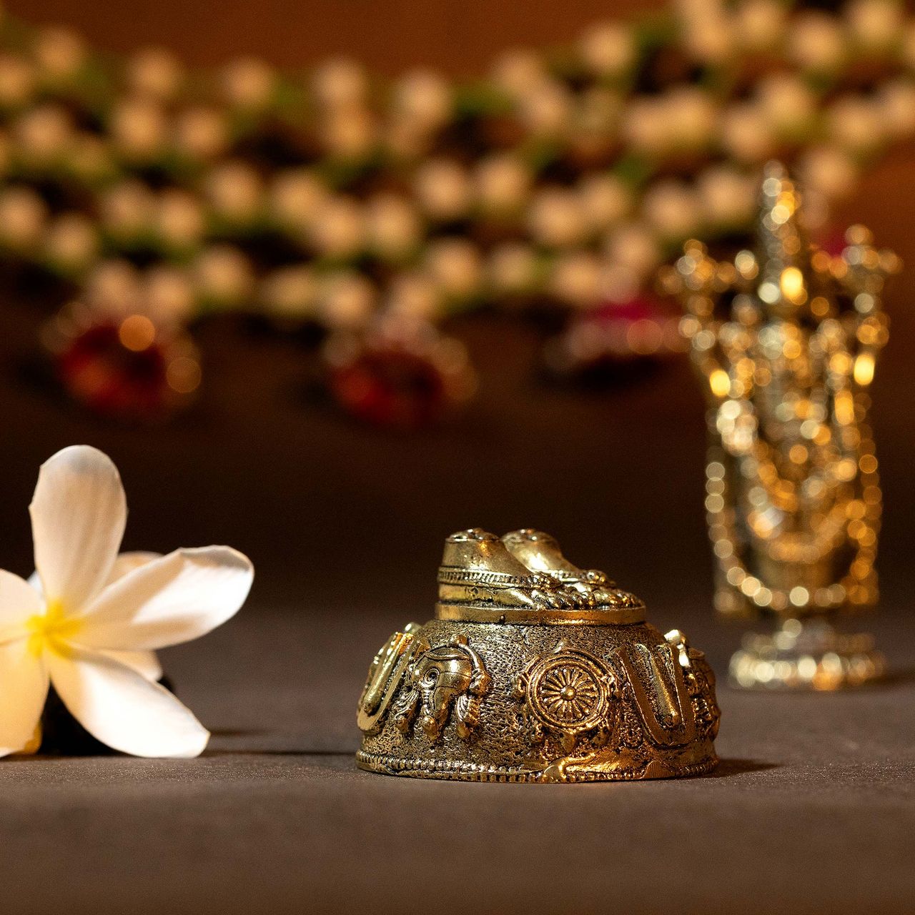Aksharveda Brass Balaji Charan With Shankh Chakra Tilak Idol | 1.75 inch