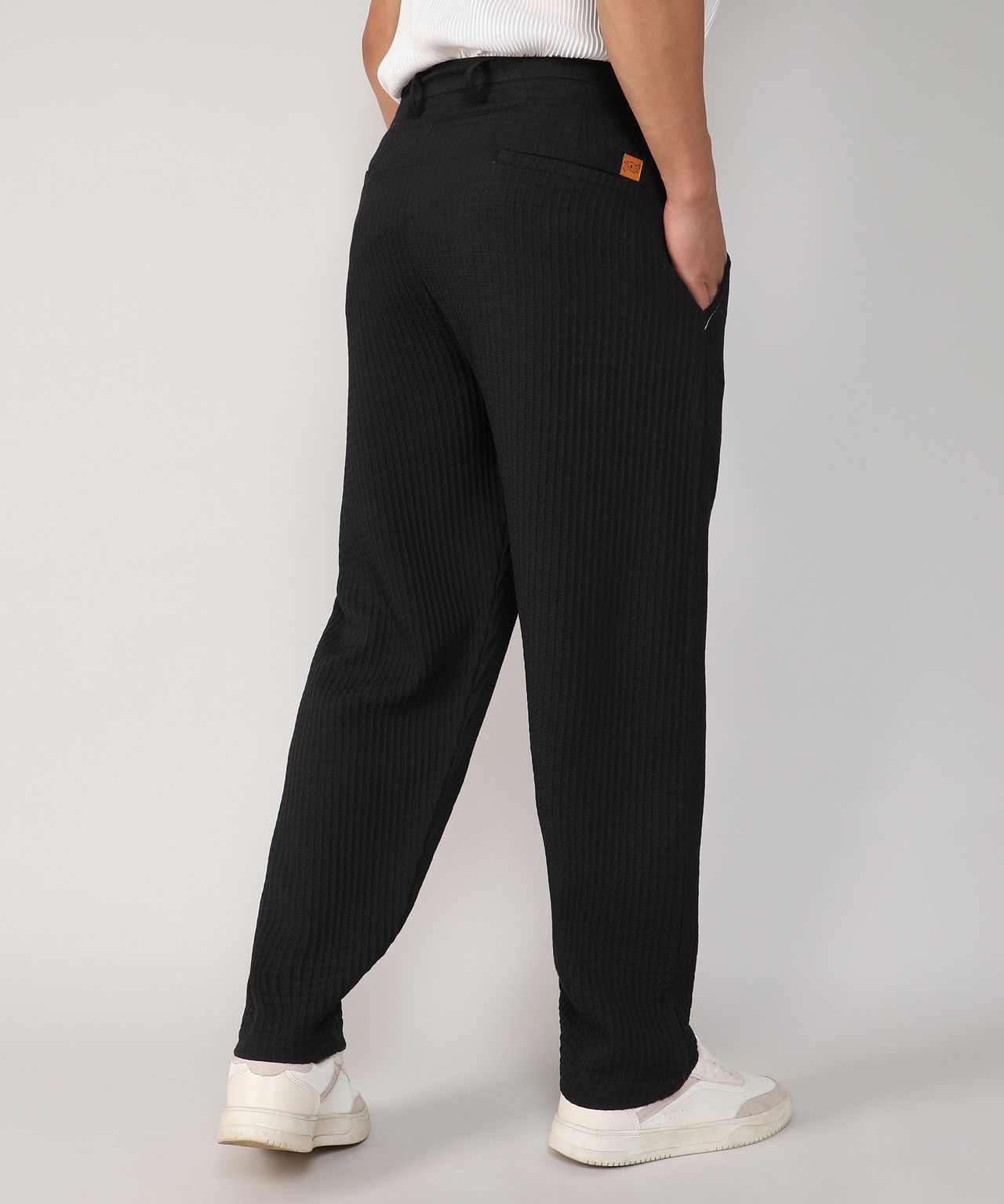 Campus Sutra Men's Onyx Textured Graph Check Trousers | Black - 30