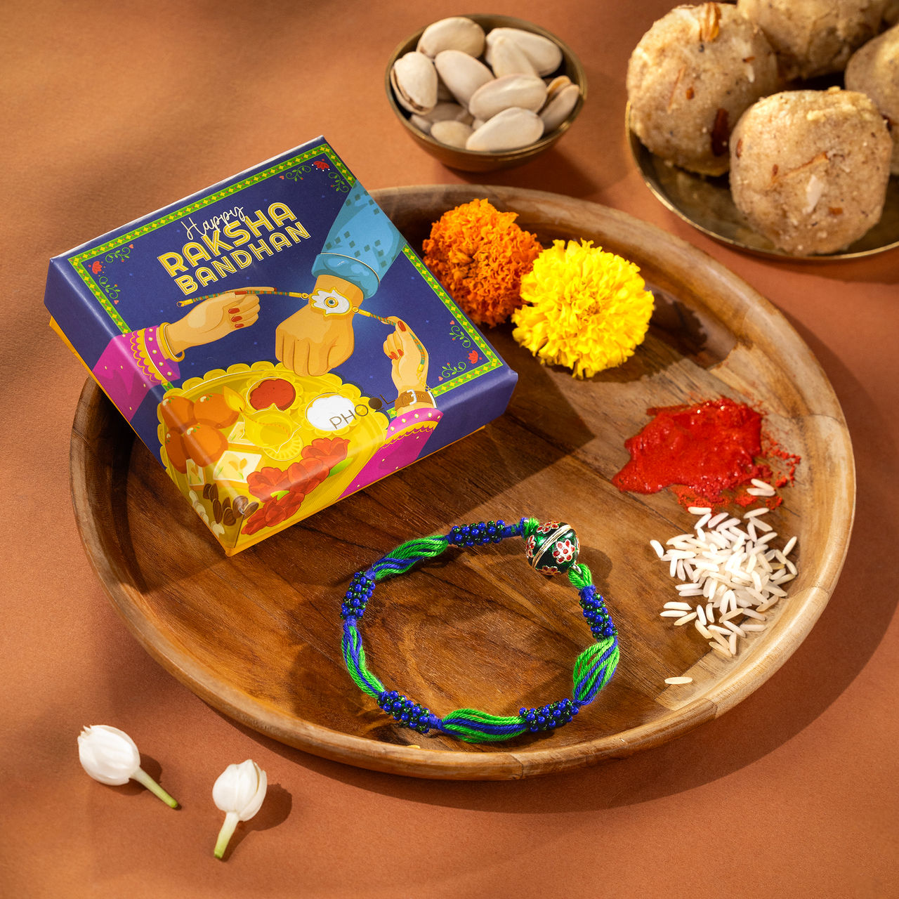 Phool Chumbak Magnet Rakhi - Unique and Fun