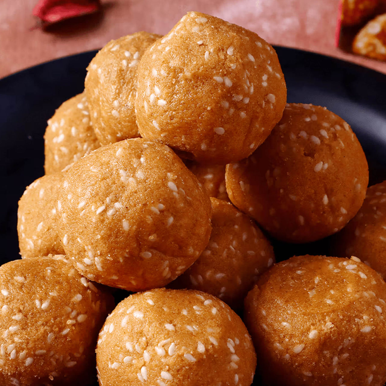 Kaleva Til Besan Laddoo