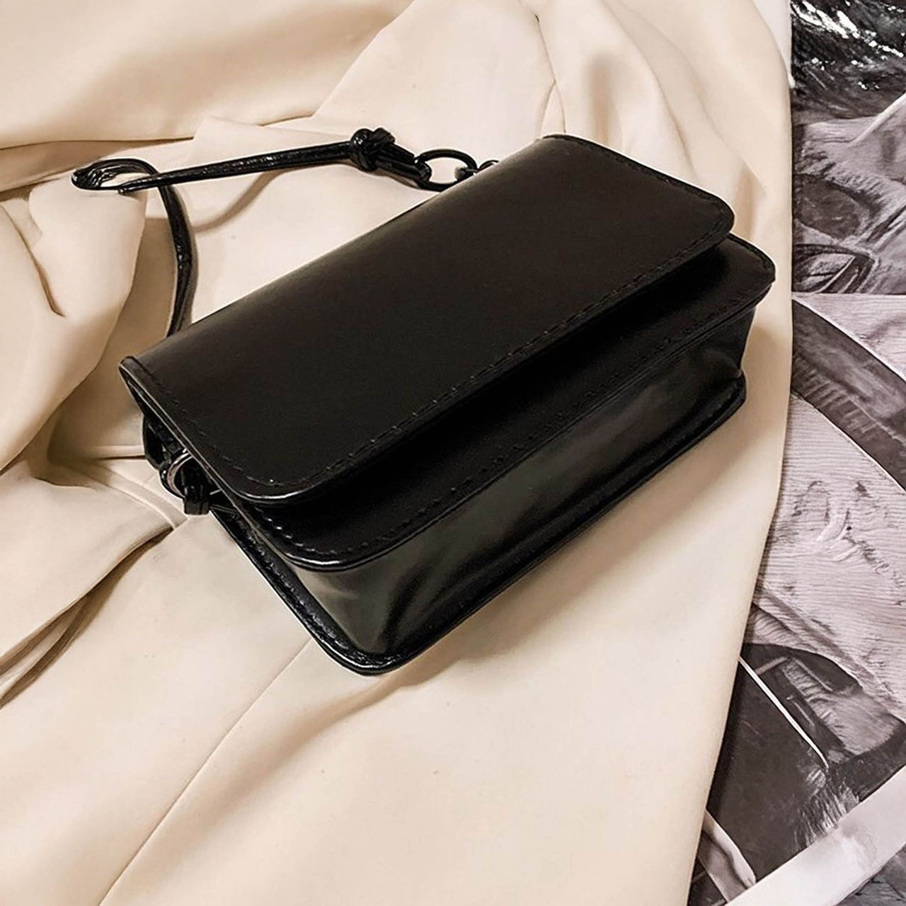 Styli Women's Flap Over Construct Shoulder Bag | Black - Free Size