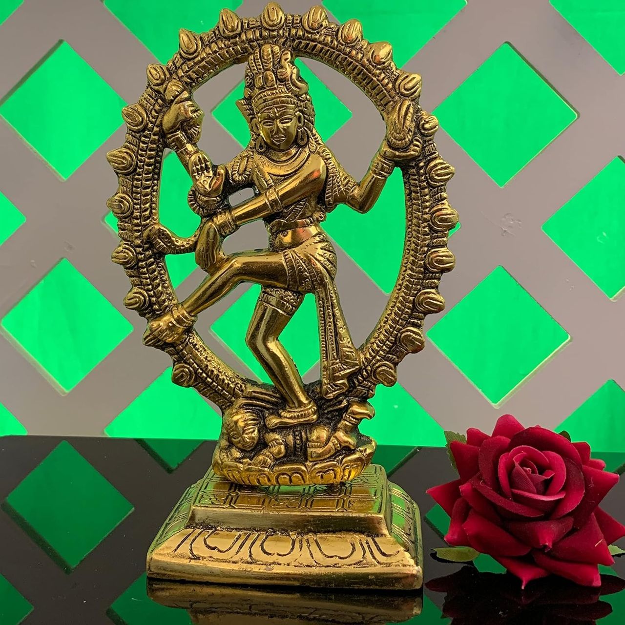Devnidhii Natraj Idol Oval in Gold Polish