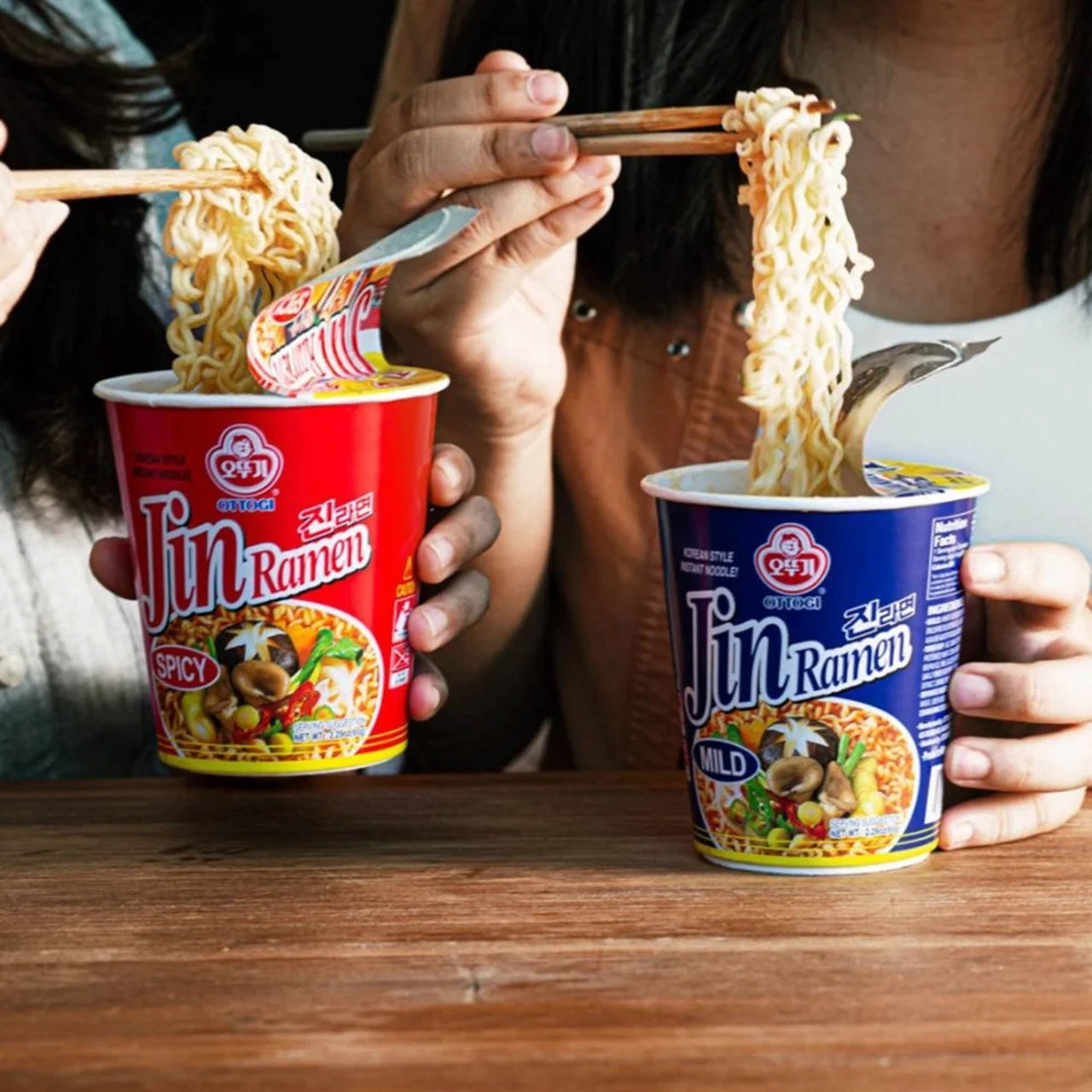 Ottogi Cup Noodle Jin Ramen | Spicy