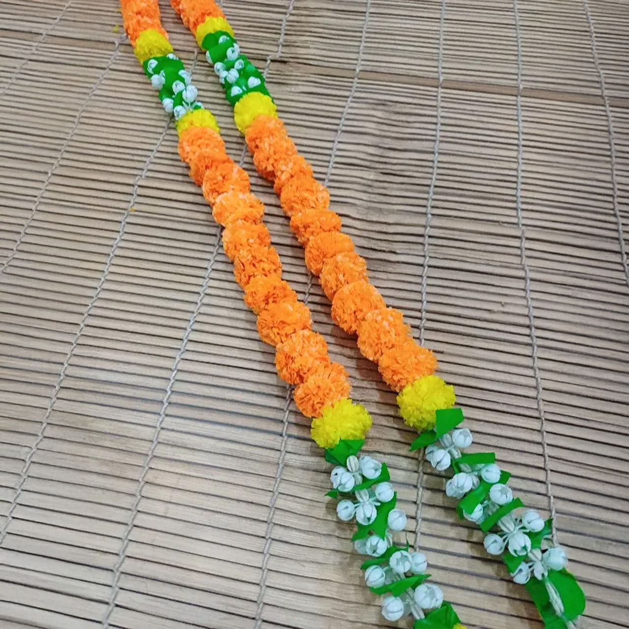 Gullak 6 ft Toran Garland Khushbu Ladi Orange And Yellow