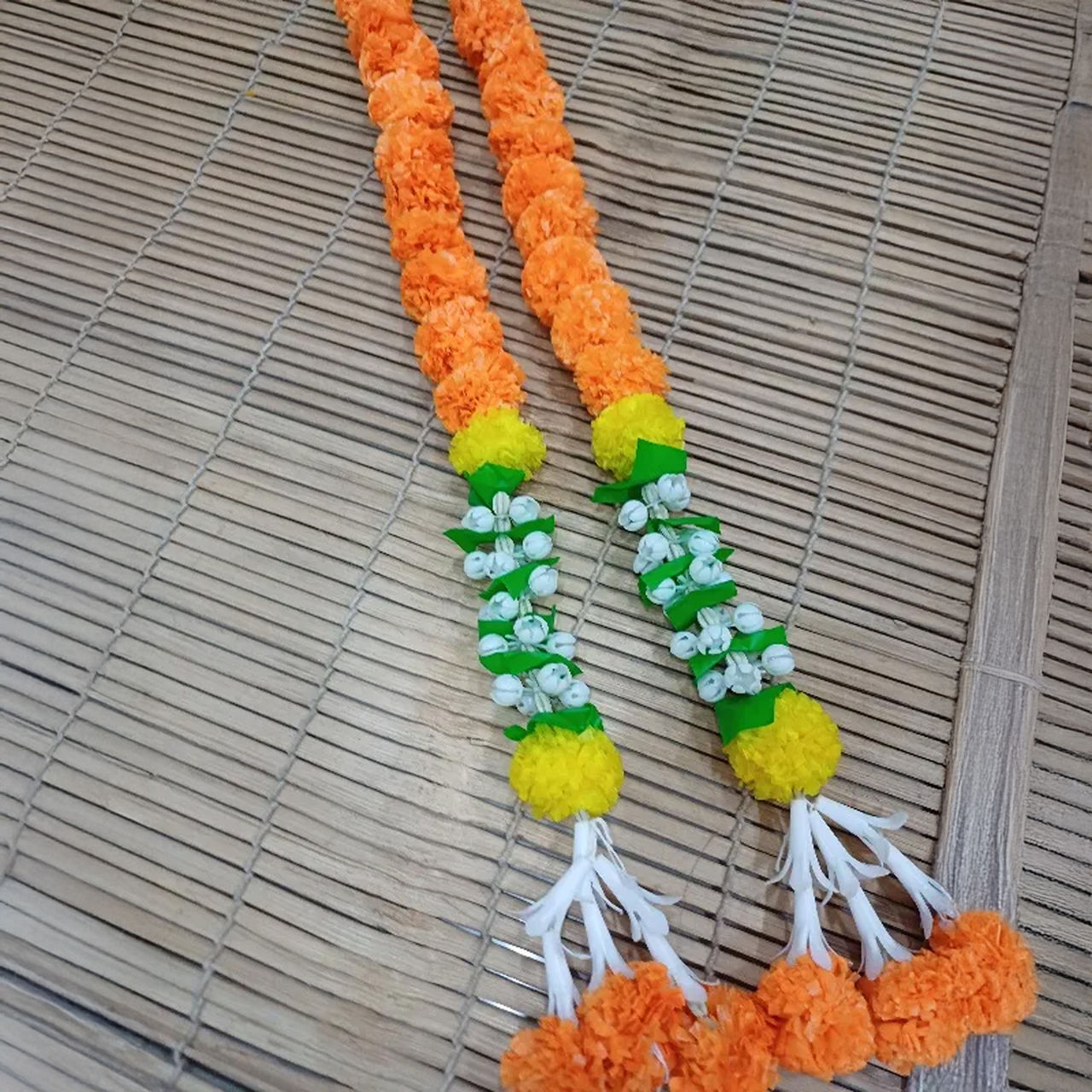 Gullak 6 ft Toran Garland Khushbu Ladi Orange And Yellow