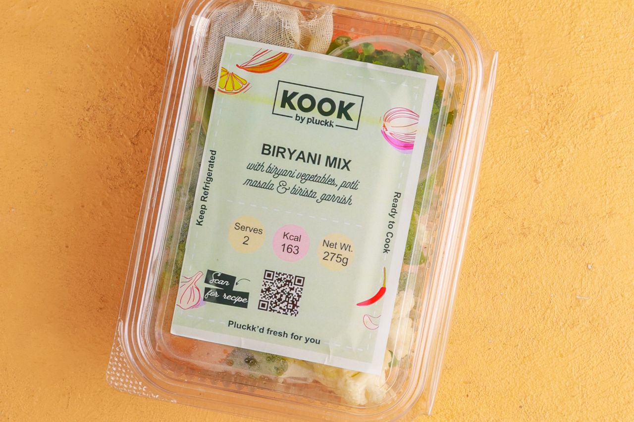 Pluckk Biryani Mix with Authentic Potli Masala and Garnish (Ready to Cook)