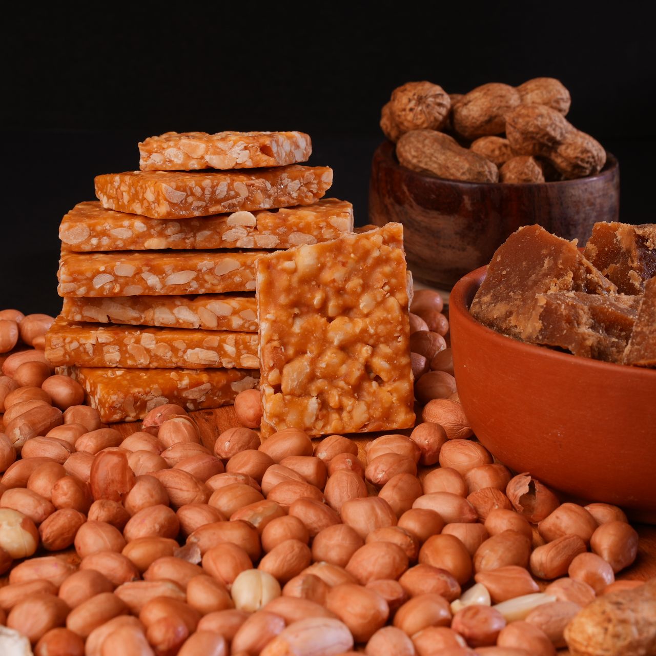 Go Desi Classic Peanut Chikki 450 g Combo