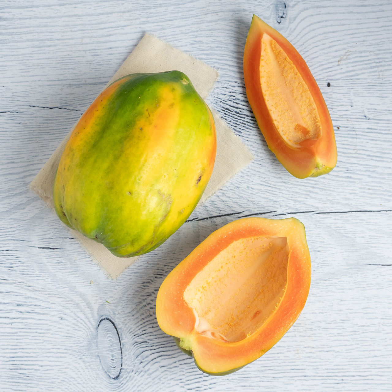 Papaya (Papita)/Poppadi Pandu/Boppas pandu