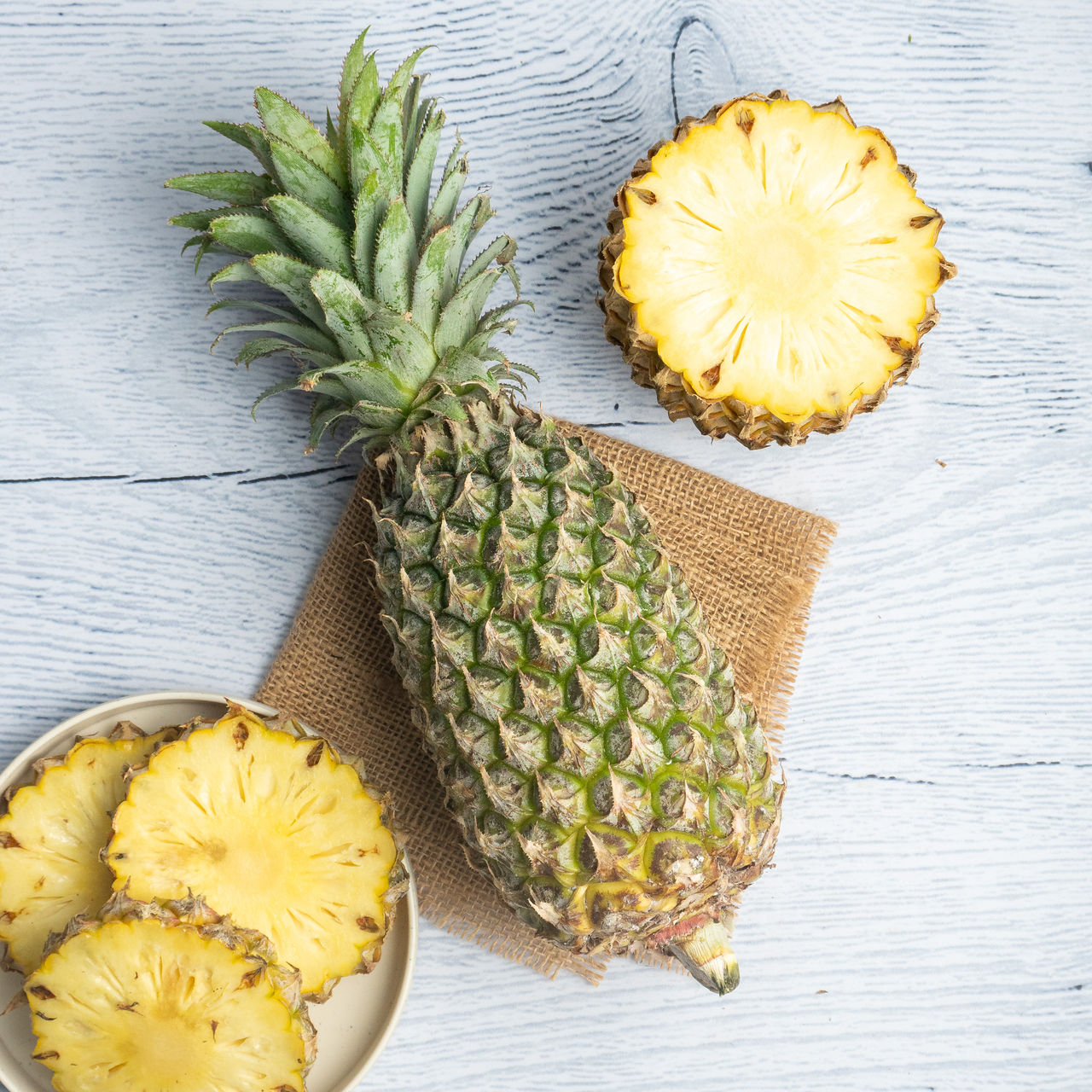 Pineapple (Ananas) Semi Ripe