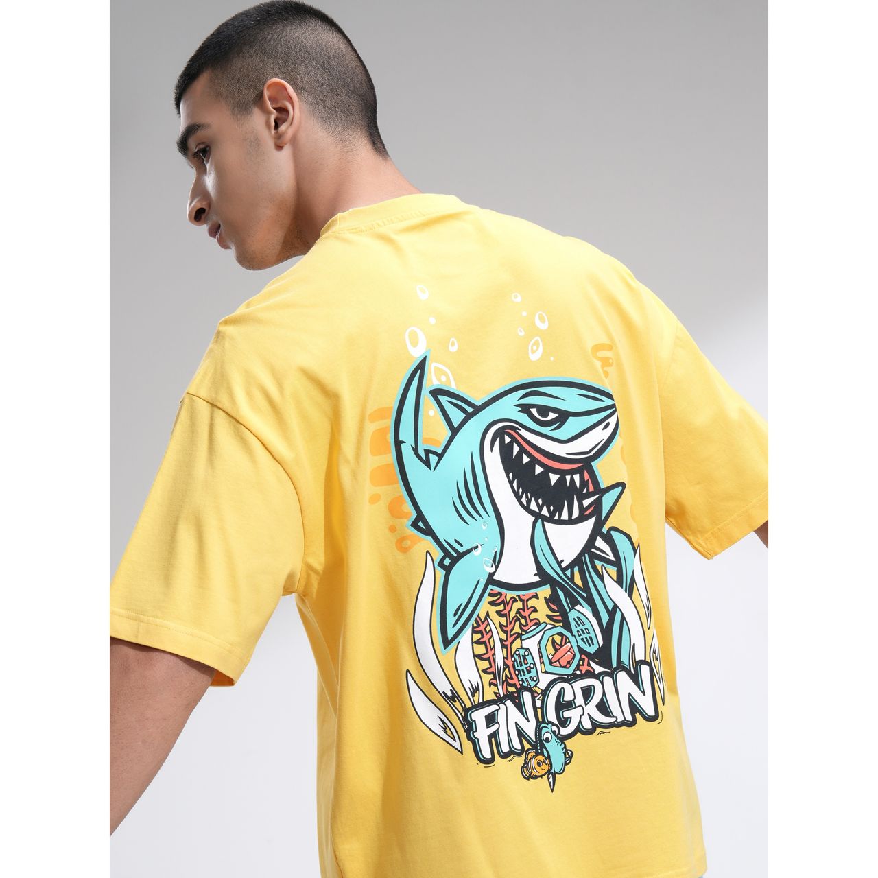 Highlander Men's Oversized Dropshoulder Round Neck T-shirt - Pixar Finding Nemo | Yellow | M