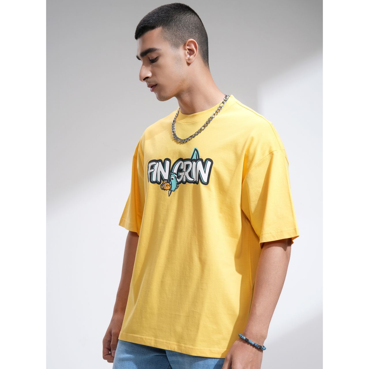 Highlander Men's Oversized Dropshoulder Round Neck T-shirt - Pixar Finding Nemo | Yellow | M