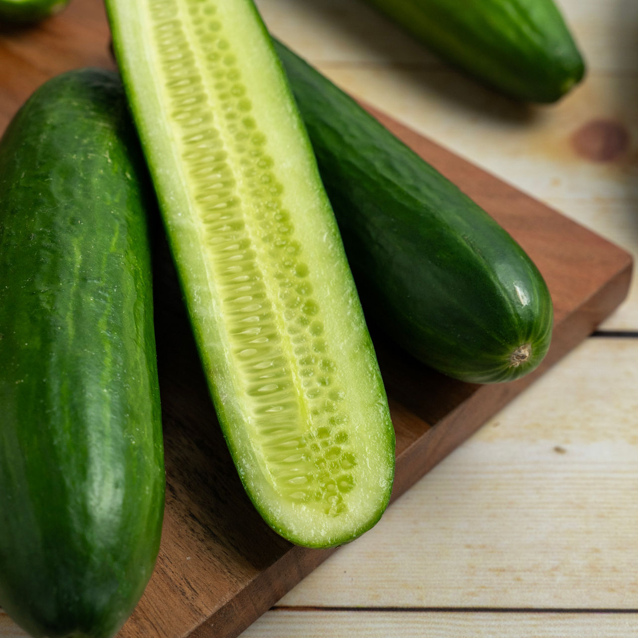 Organic Cucumber English