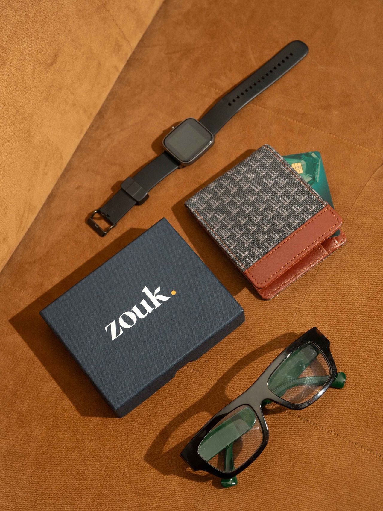 ZOUK Men's Classic Sleek Wallet | Charcoal Abyss