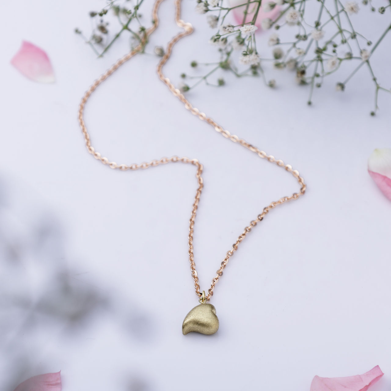 Oye Happy Heart Of Gold Chain