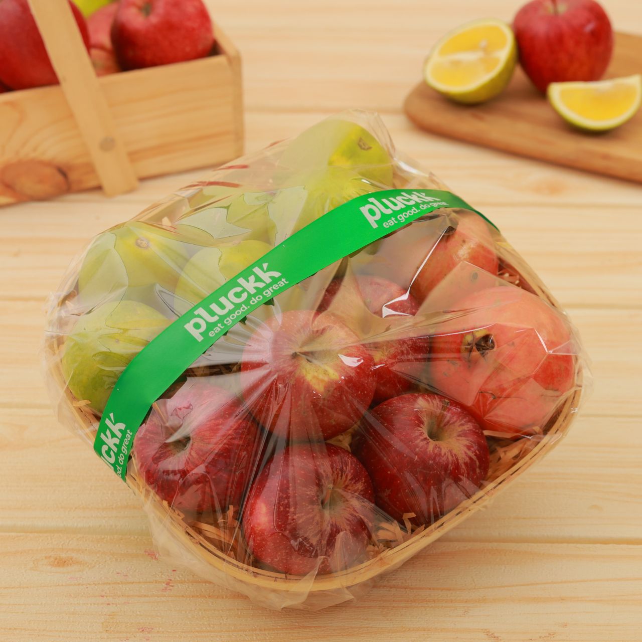 Garden Fresh Fruits Gift Hamper
