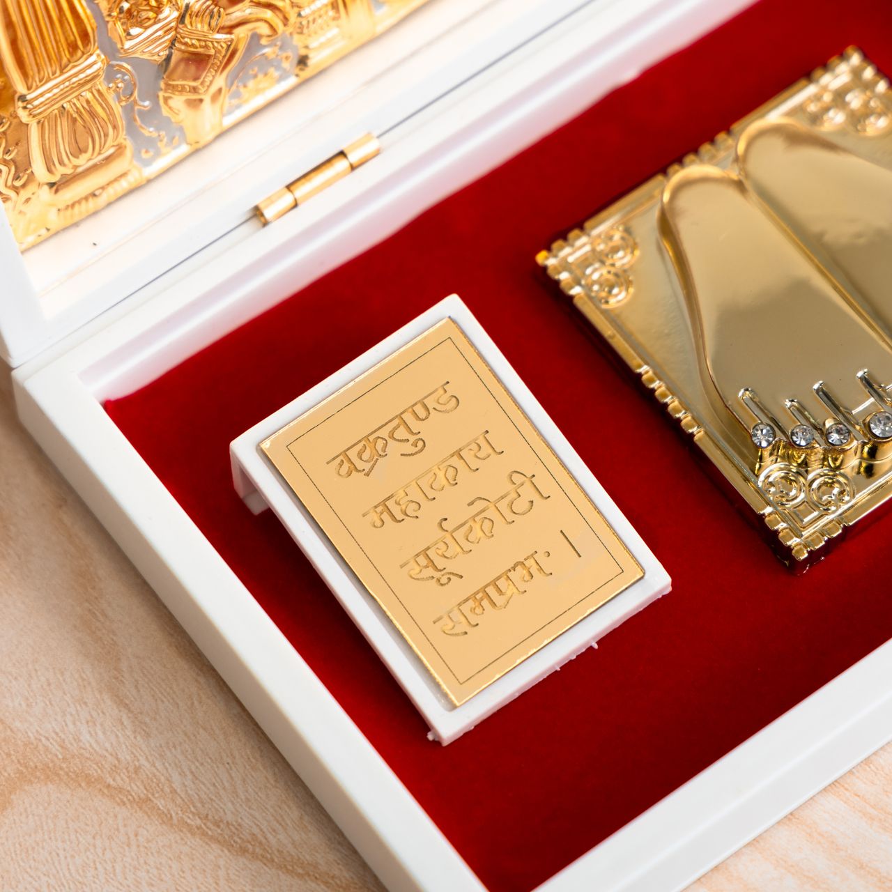 Svastika Ganesha Pocket Temple - Gold Plated | Small