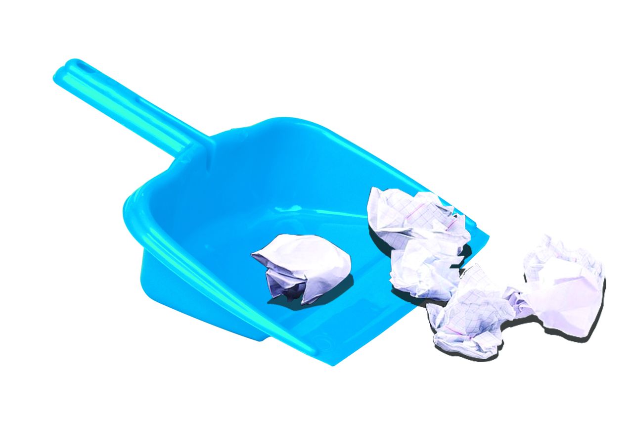 Princeware Super Deluxe Dust Pan Big- Blue