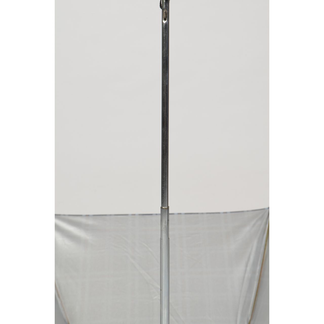 Eume Armor Auto Open 24.5 Inch 2 Fold Unisex Navy Blue And Silver Color Checkered Umbrella