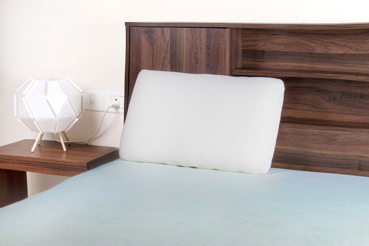 Wakefit Super Soft Foam Pillow | Regular Size | 21.5 x 13.75 x 5 inches | White | Pack of 1