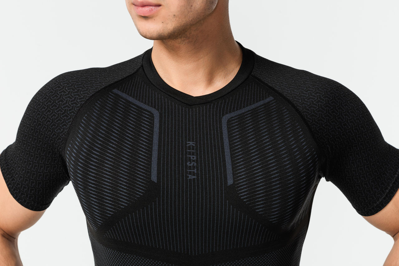 Kipsta By Decathlon Men's Football Short Sleeve Compression Base Layer T-shirt | Black - S