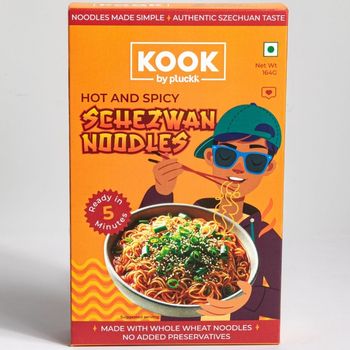 Pluckk Instant Spicy Schezwan Atta Noodles | Serves 2