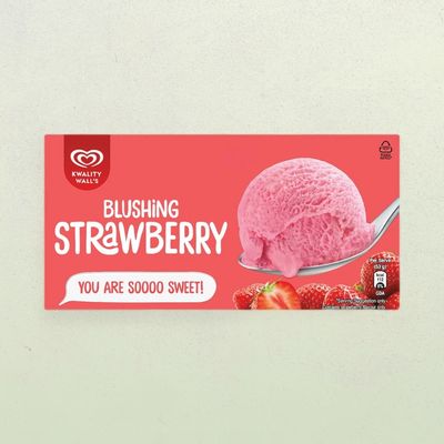 Kwality Wall's Frozen Dessert - Blushing Strawberry Tub