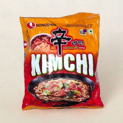 Korean Nongshim Kimchi Ramyun Noodle Soup Veg