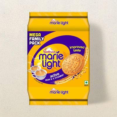 Sunfeast Marie Light Active, Marie Biscuits with Iron and 6 Vitamins Family Pack