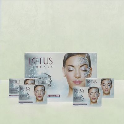 Lotus Herbals Radiant Platinum Cellular Anti-Ageing Facial Kit 4 In 1 Pack