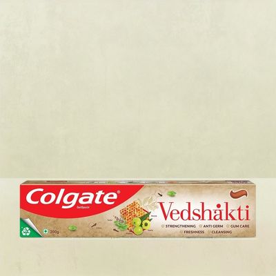 Colgate Vedshakti Anti-Bacterial Toothpaste For Whole Mouth Health With Neem, Clove And Honey