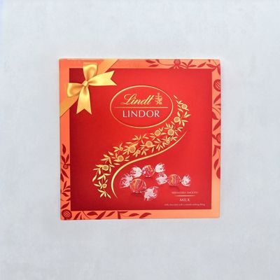 Lindt Lindor Gift Box Milk