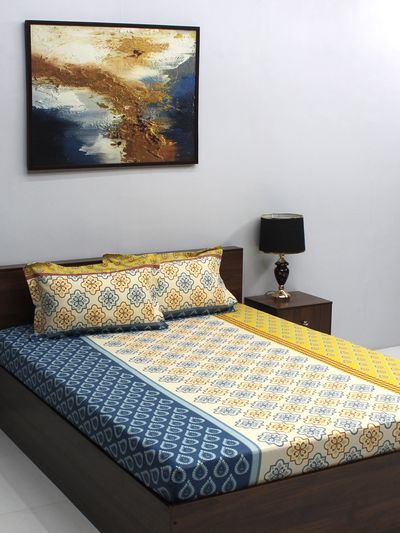 Bombay Dyeing Ivyrose 110 Tc 100% Cotton Queen Bedsheet With 2 Pillow Covers - Yellow Grey