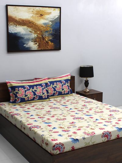 Bombay Dyeing Ivyrose 110 Tc 100% Cotton Rust Queen Bedsheet With 2 Pillow Covers - Cream
